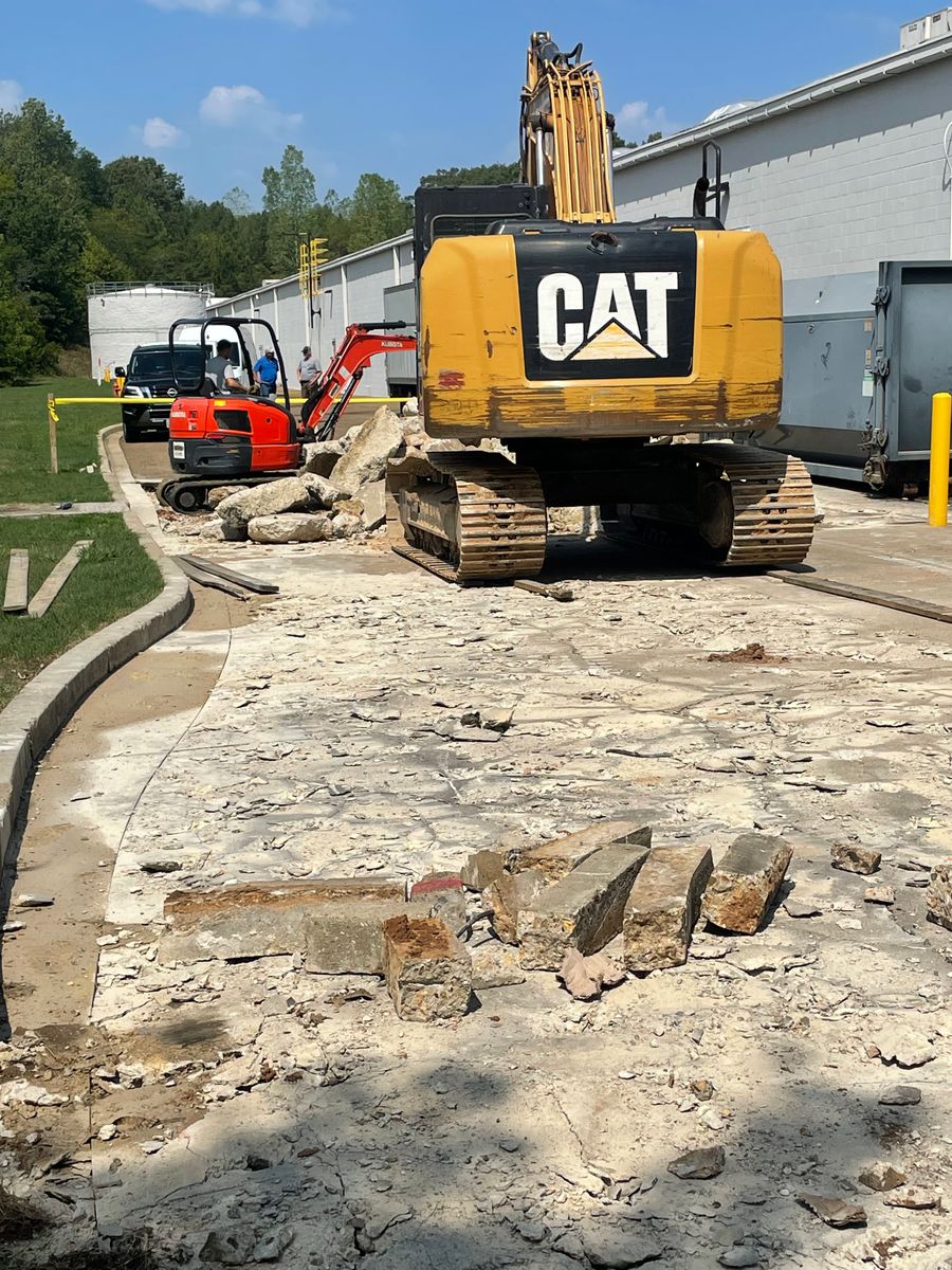 Foundation & concrete/hard surface for JUSTIN JACQUES LLC DBA DOUBLE J EXCAVATION in Nashville, AR