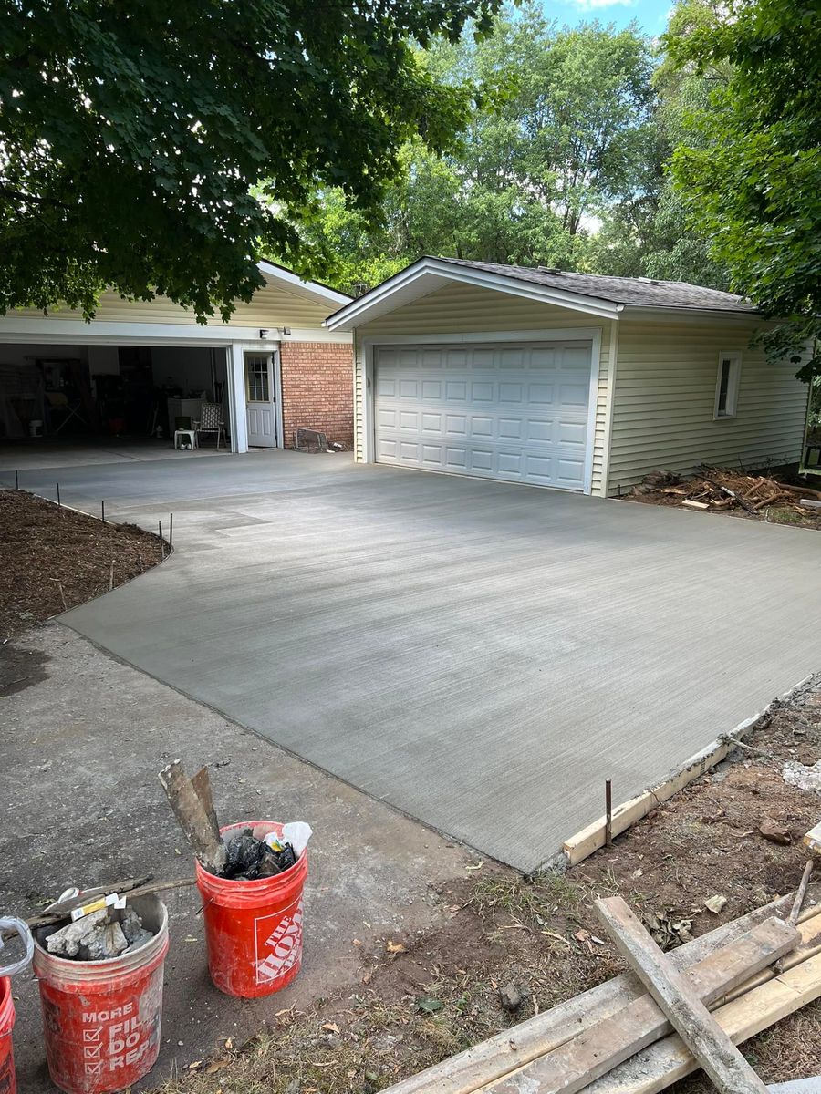 Concrete for Big Country Construction LLC in Sterling Heights, Michigan