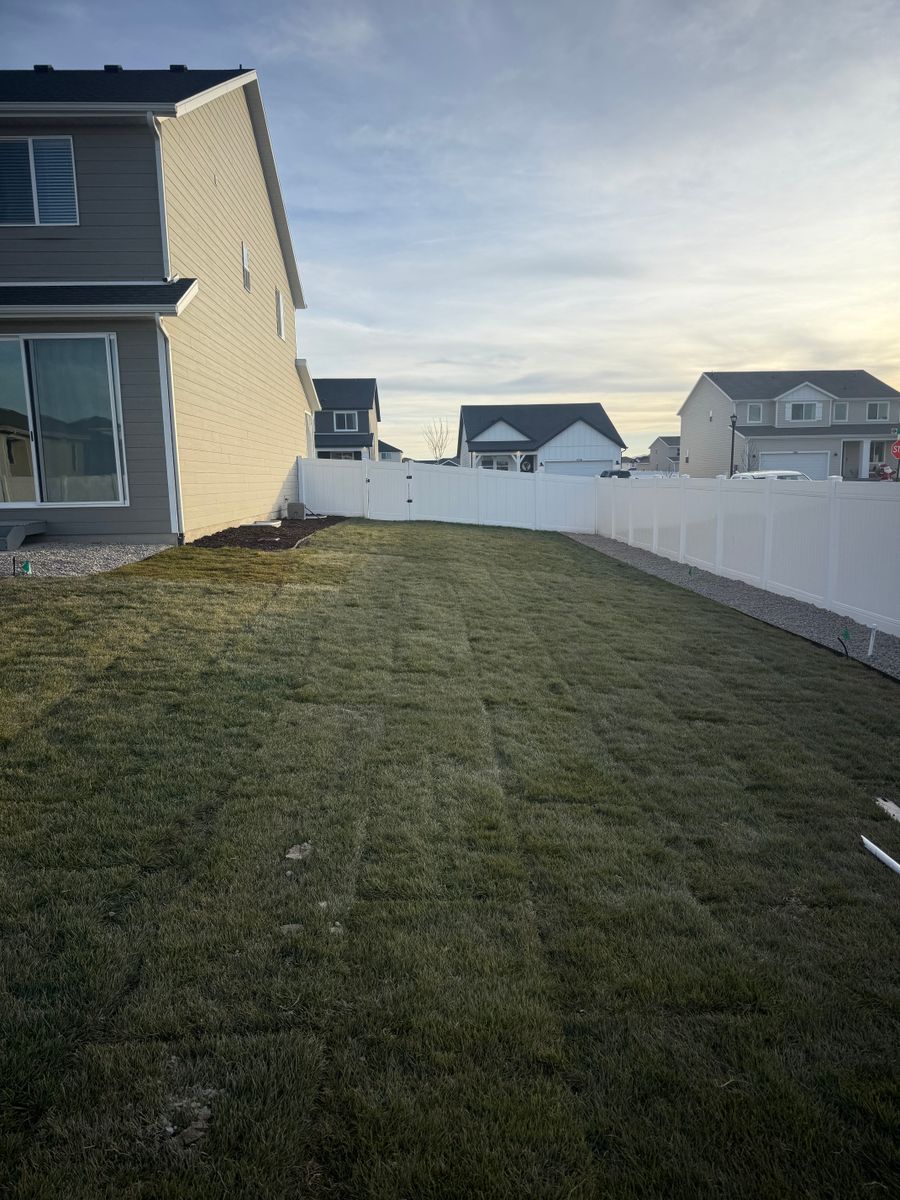 Mowing for Platinum Lawn Service in Santaquin, UT