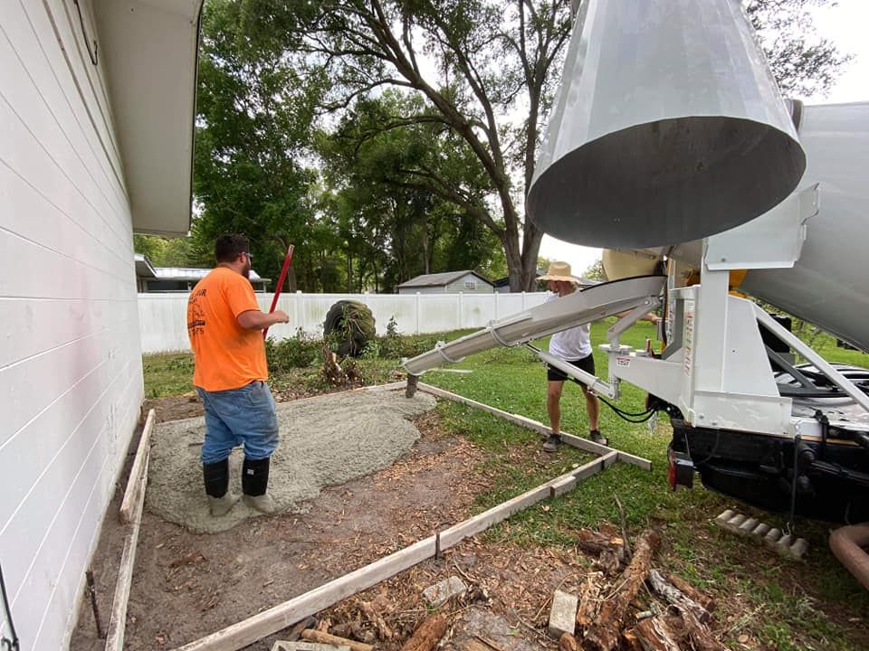 Driveways for Mid-Florida Short Loads in Pine Hills, FL