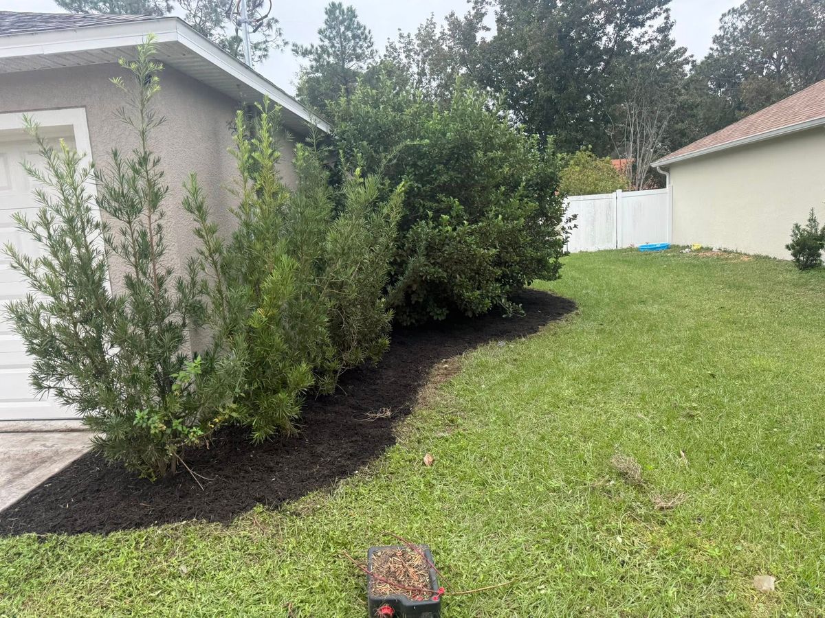 Mulch Installation for Grind Time Tree Service in Daytona, FL