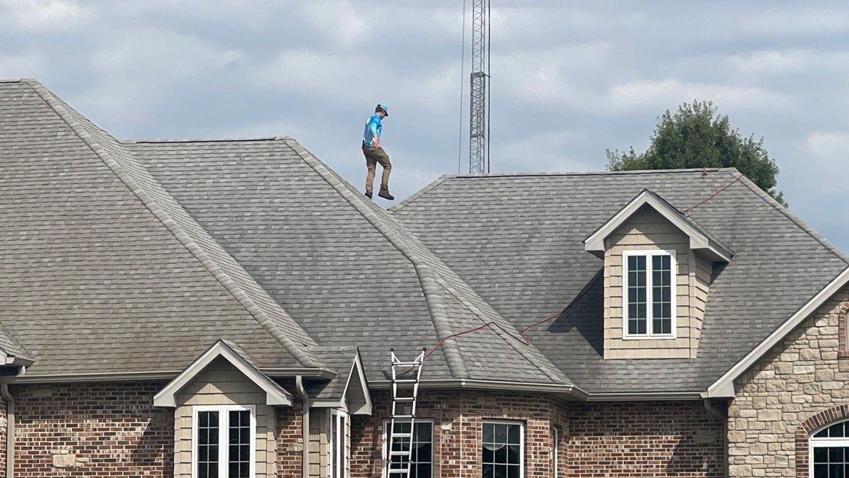 House Washing for See2it Clean in St Louis, MO