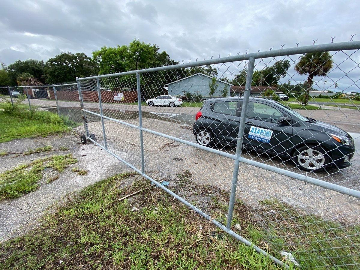 Chainlink Fence Installation for ASAP Fence & Gates - Central, FL in Leesburg, FL