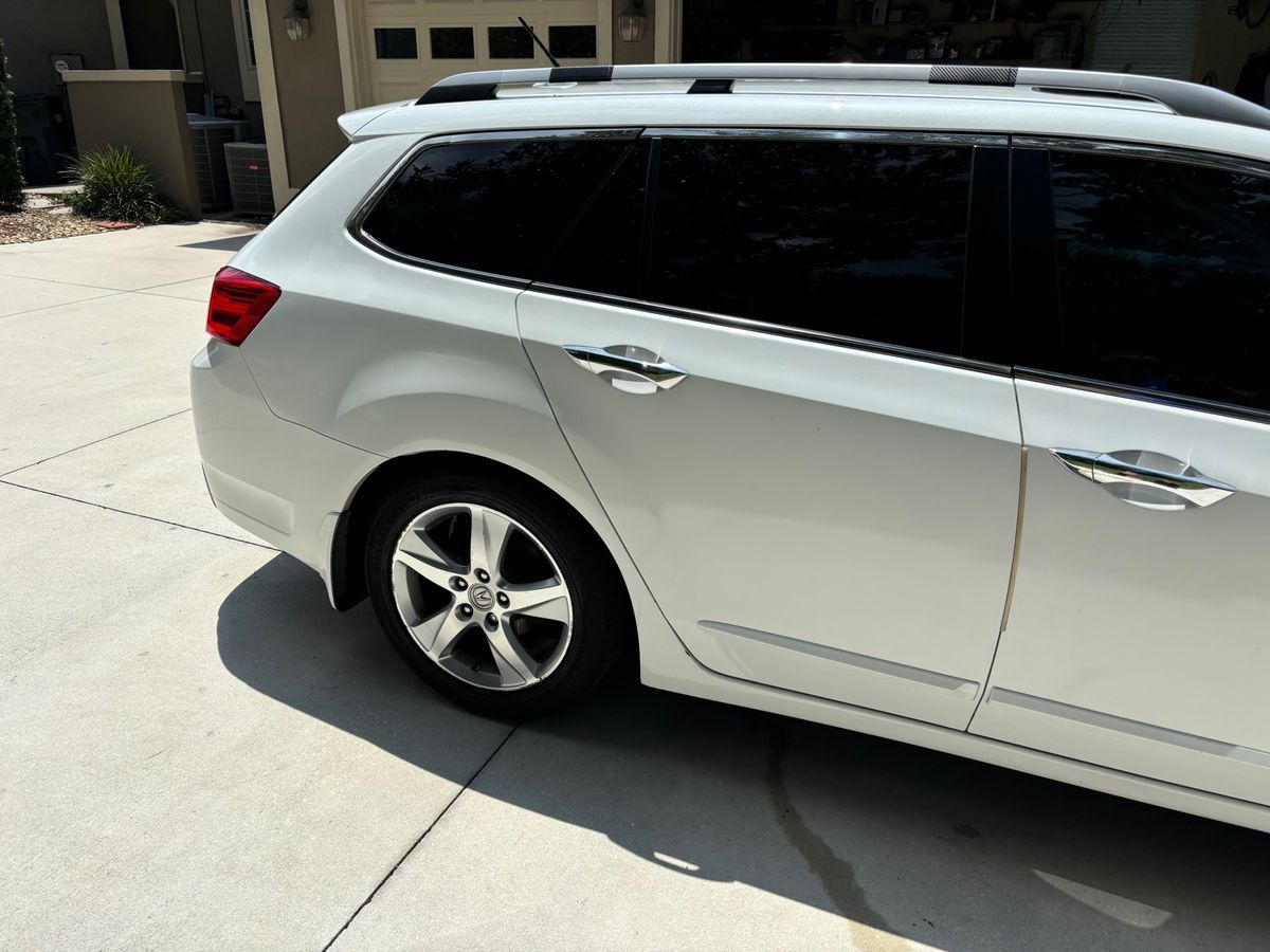 Full Detail Service for Victory Washing in Jacksonville, FL