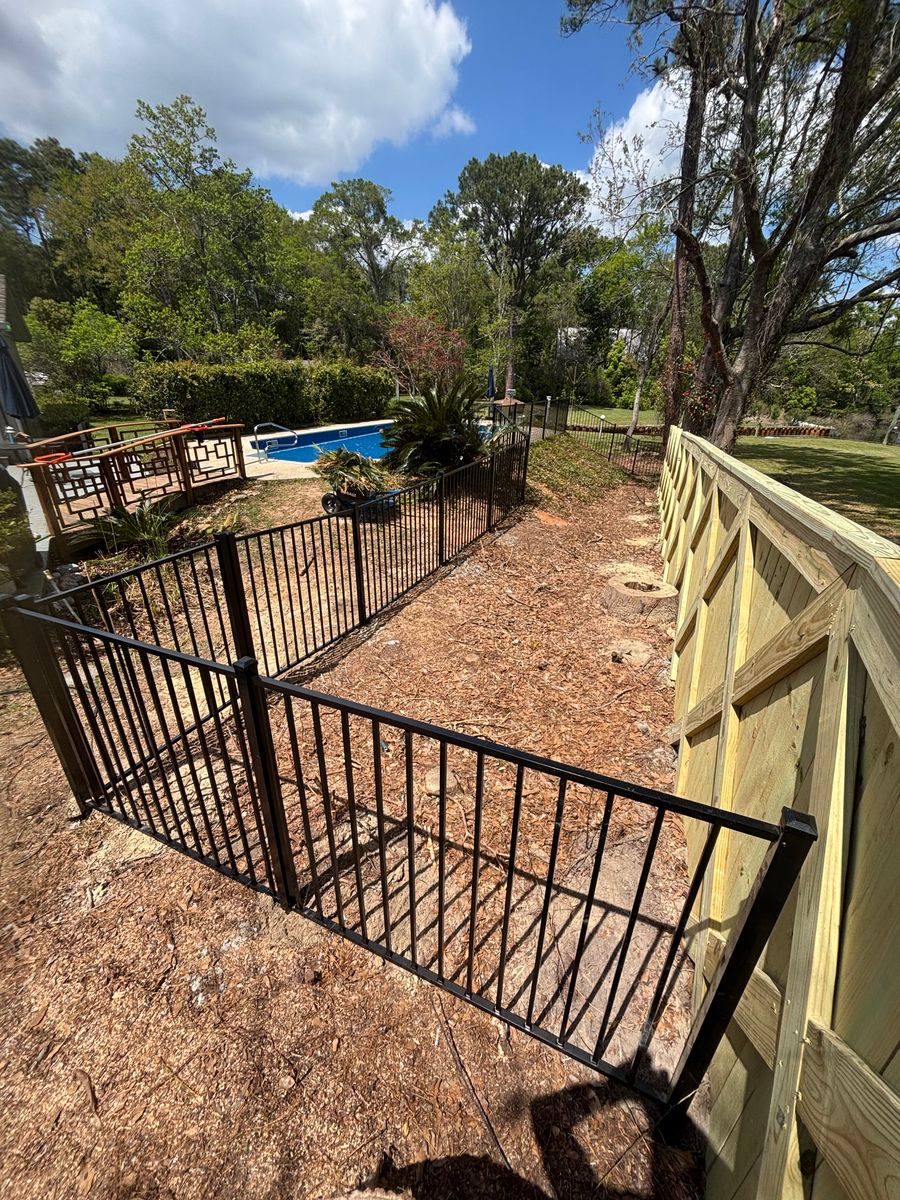 Fence Installation for Jaguar Fence in Mobile, AL
