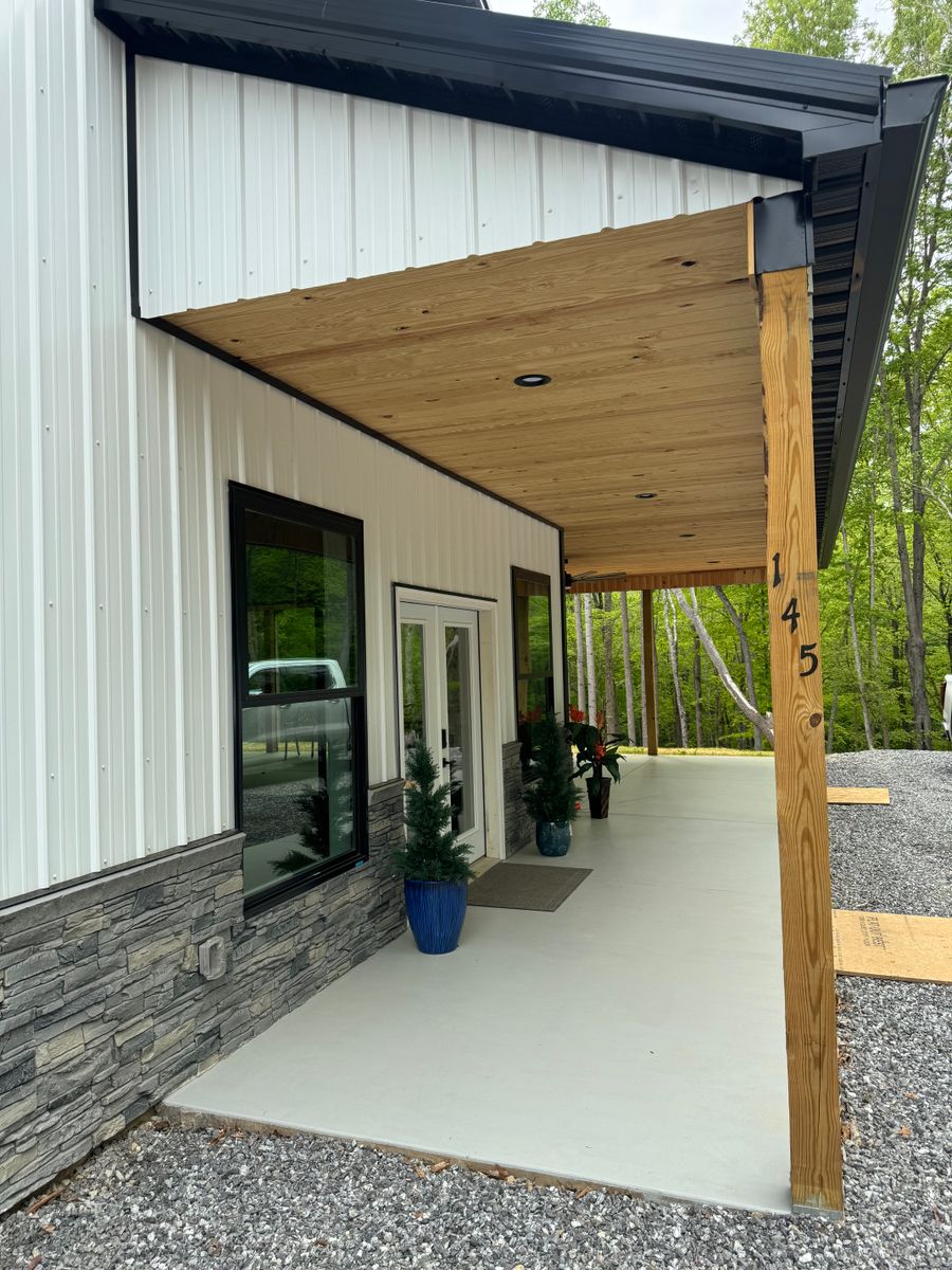 Custom Homes for Ridgeline Construction in Hiddenite, NC