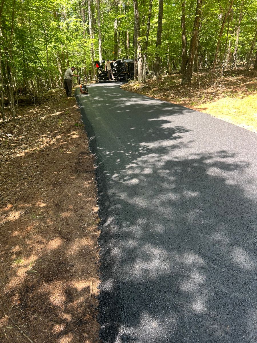 Asphalt Driveways for James R Carter Paving in Roanoke, VA
