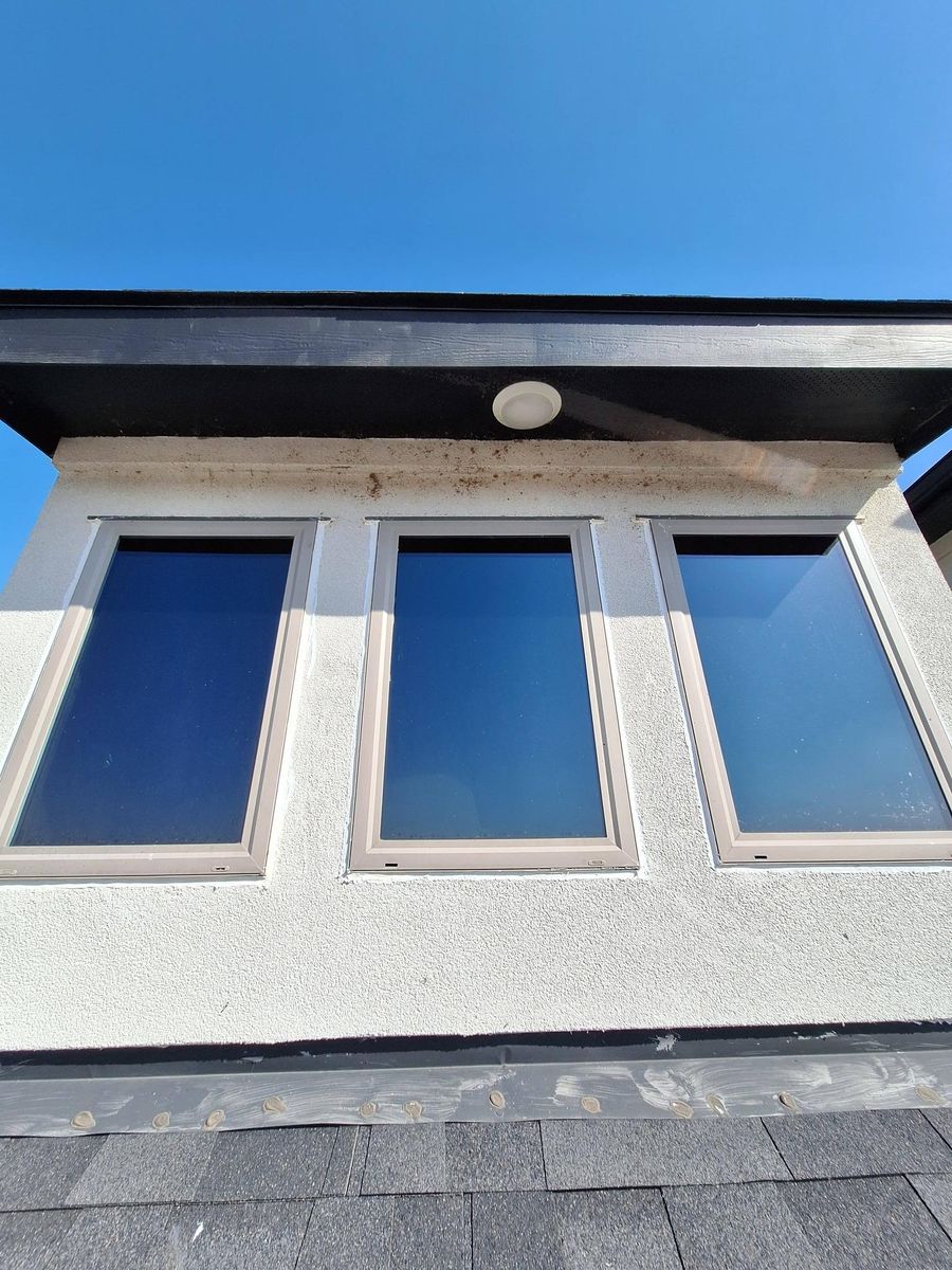 Window Cleaning for Connected Exterior Cleaning in Dallas, TX