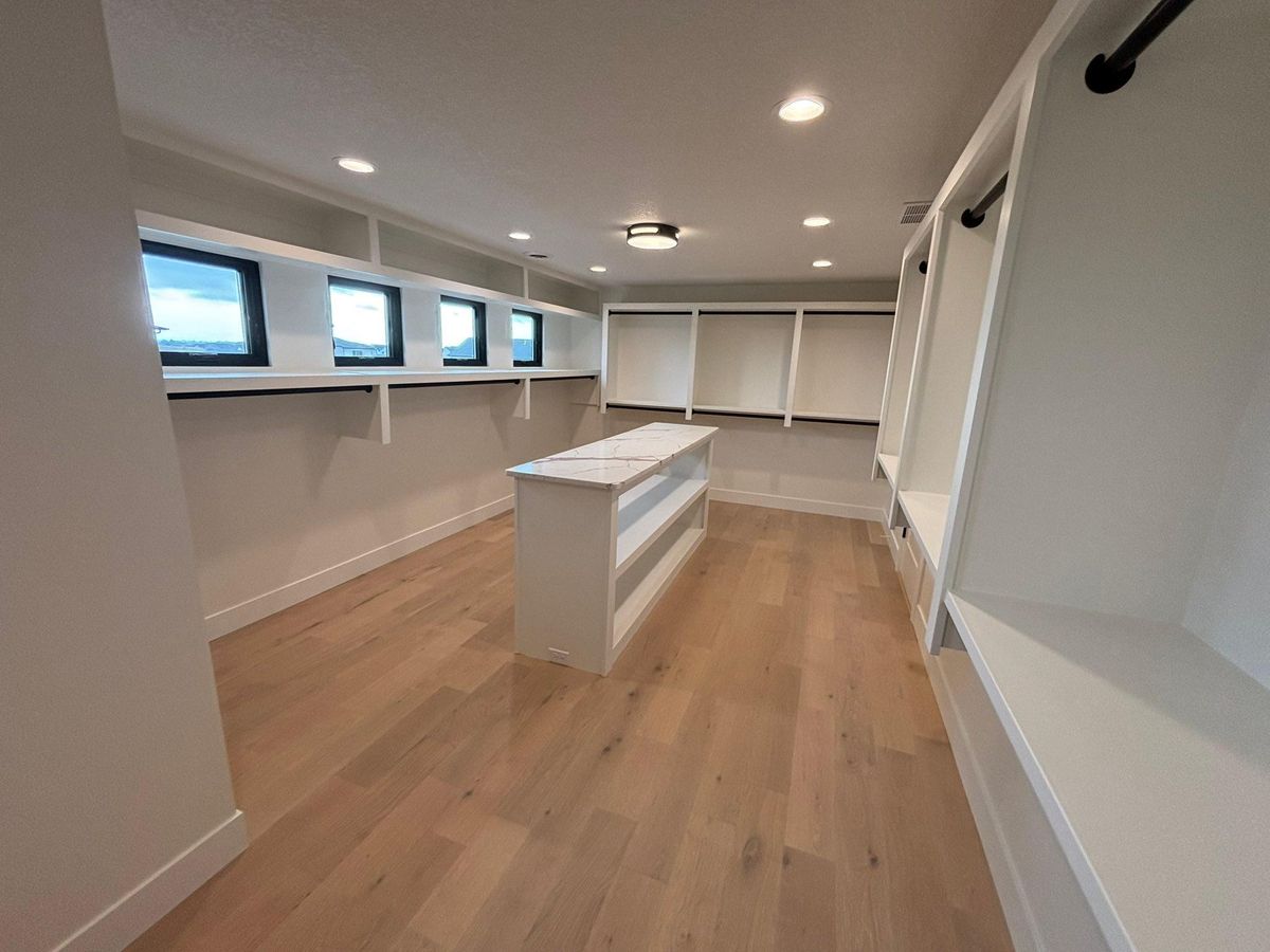 Custom Home Design and Construction for Murrell Homes in Davenport, IA