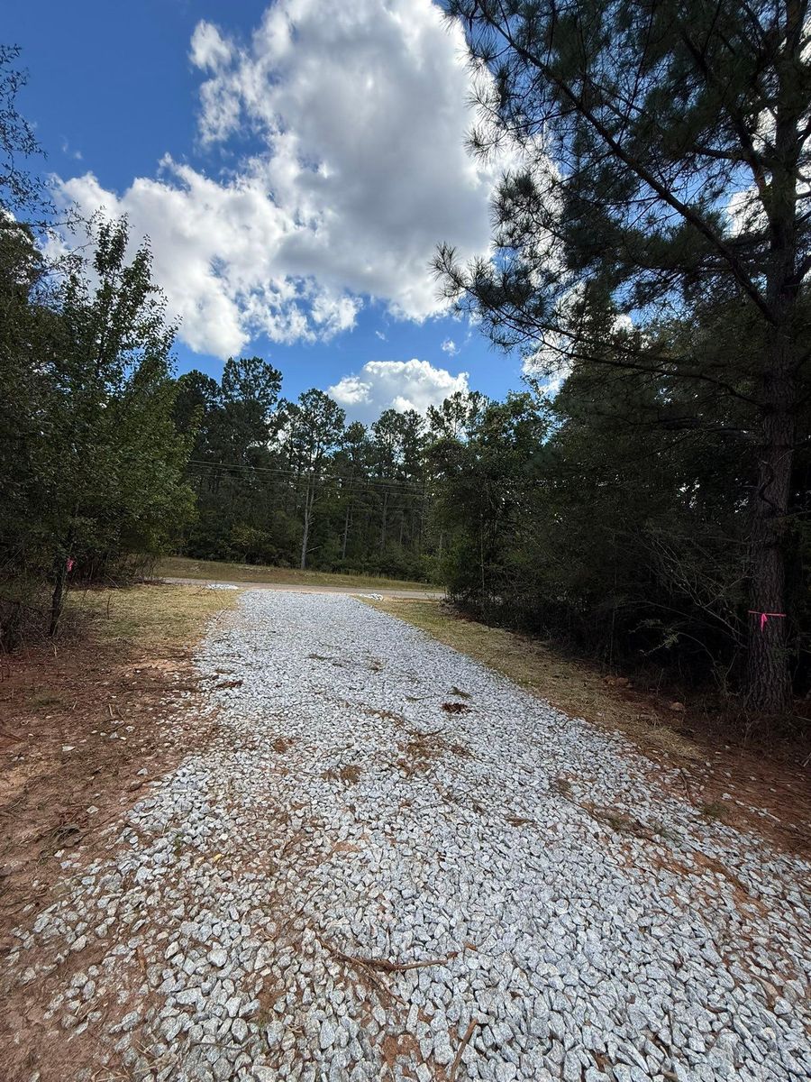 Driveways for Top Notch Tractor Work LLC in Milledgeville, GA