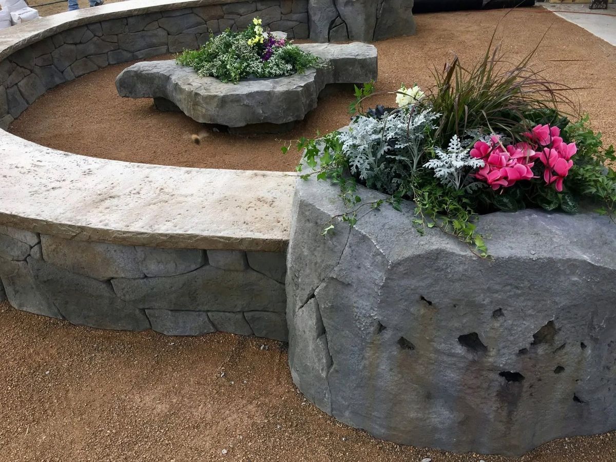 Landscaping for Texas Curb N Borders in Houston, TX