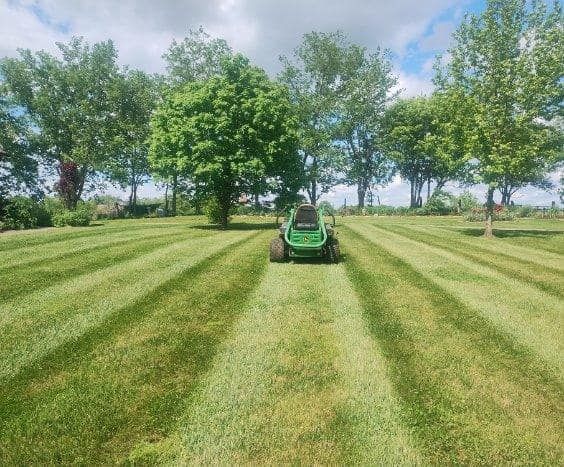 Mowing for Richards Lawn and More in Richmond,  KY