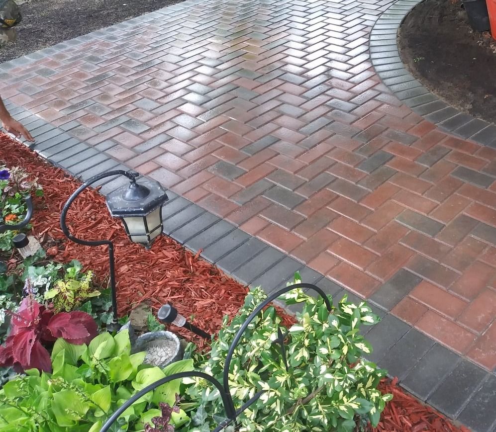 Brickwork for Humphries Hardscape in Wyandotte, MI