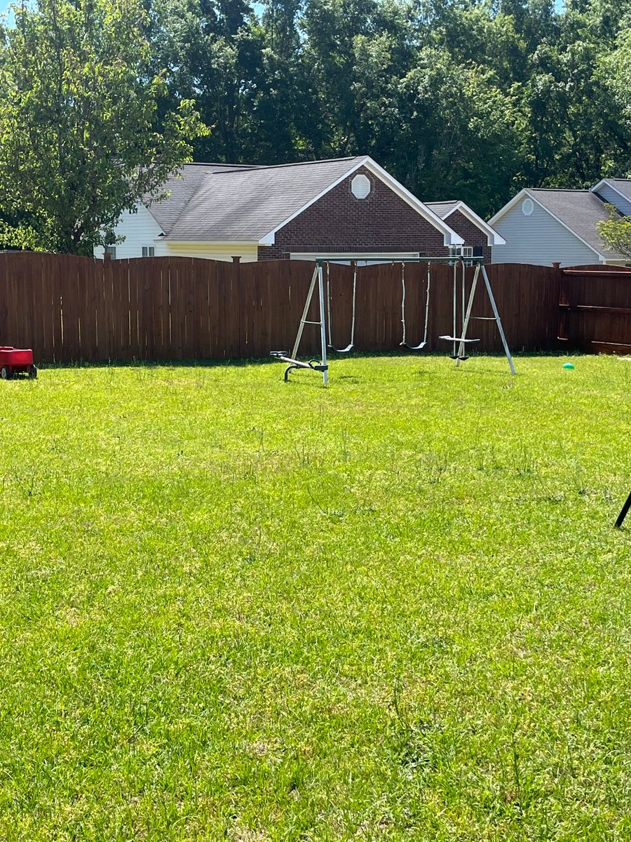 Garden Fence Installation for JB Nealy Fence in Elgin, SC