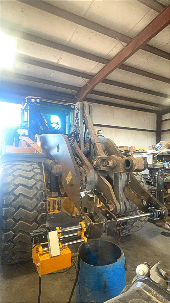 Heavy Equipment Repair and Line-boring for Wright's Fabrication in Huntsville, AR