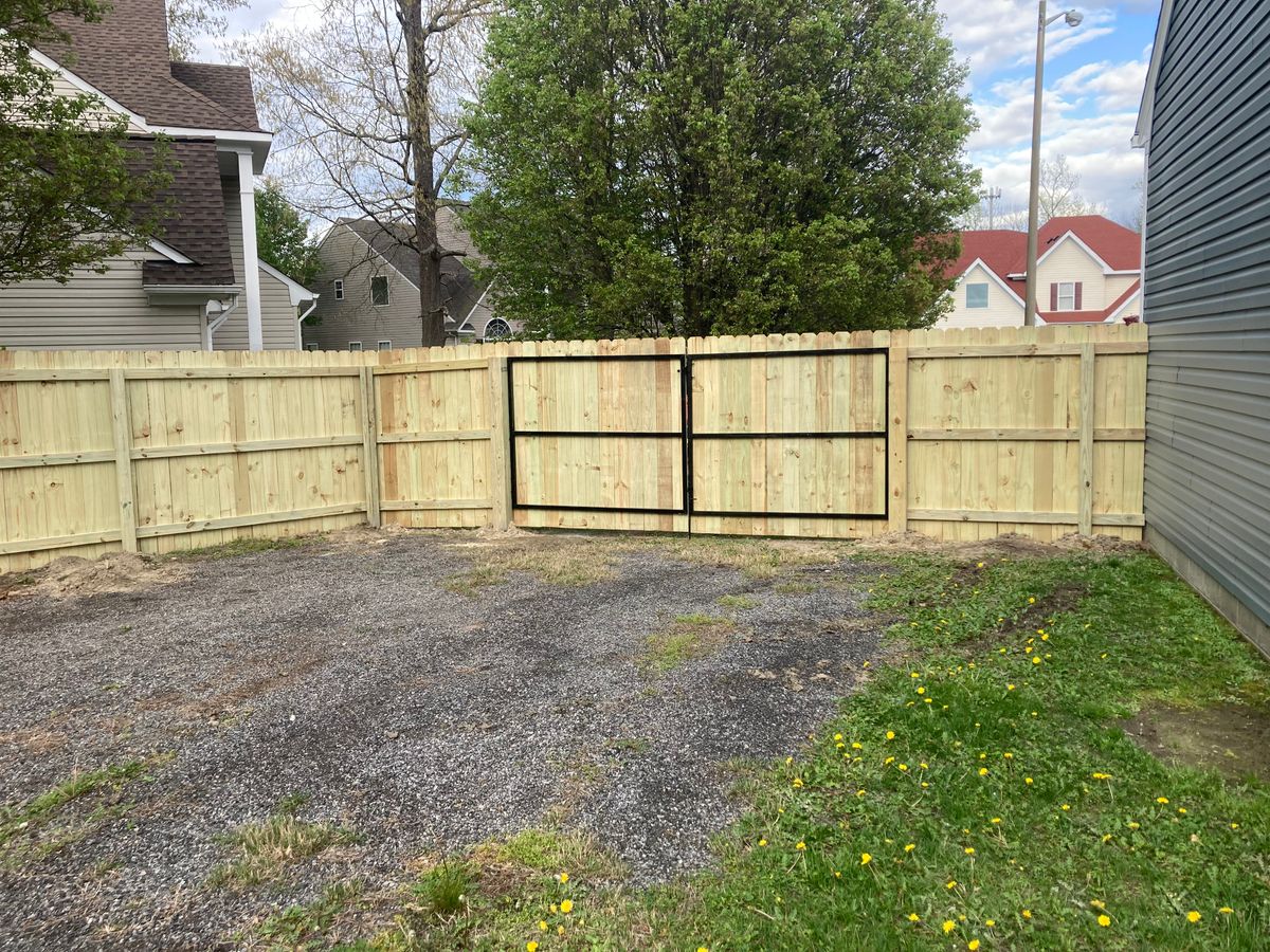 Wood Fencing for Sea Level Fence in Virginia Beach, VA