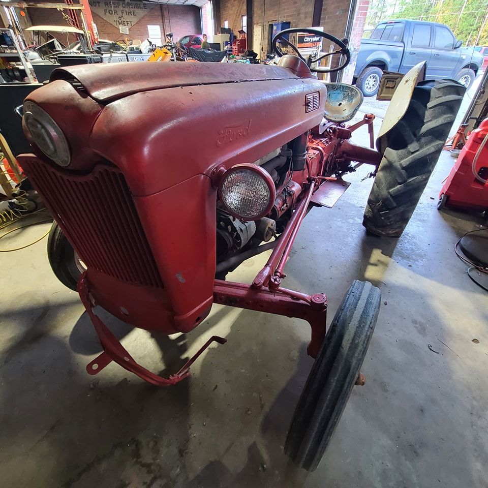 Farm Equipment Repair for Jon's Repair Service in Elberton, GA