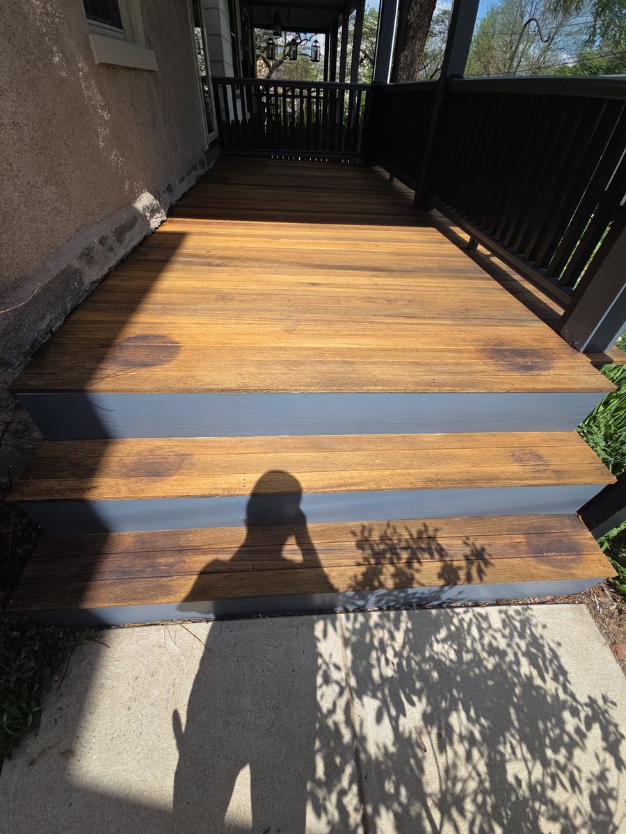 Deck Staining for Freshlook Painting LLC in Springfield, PA