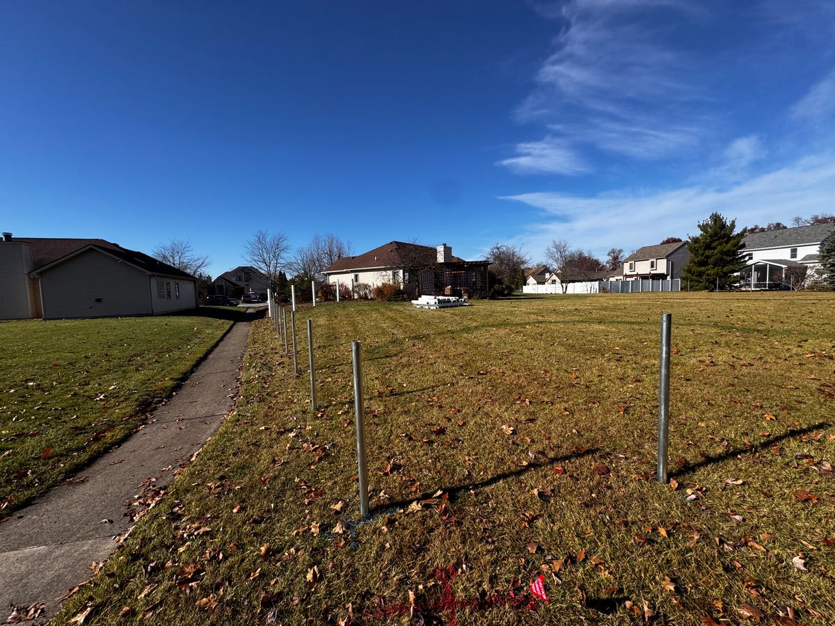 About Our No-Dig System for FreshFence in Fort Wayne, IN