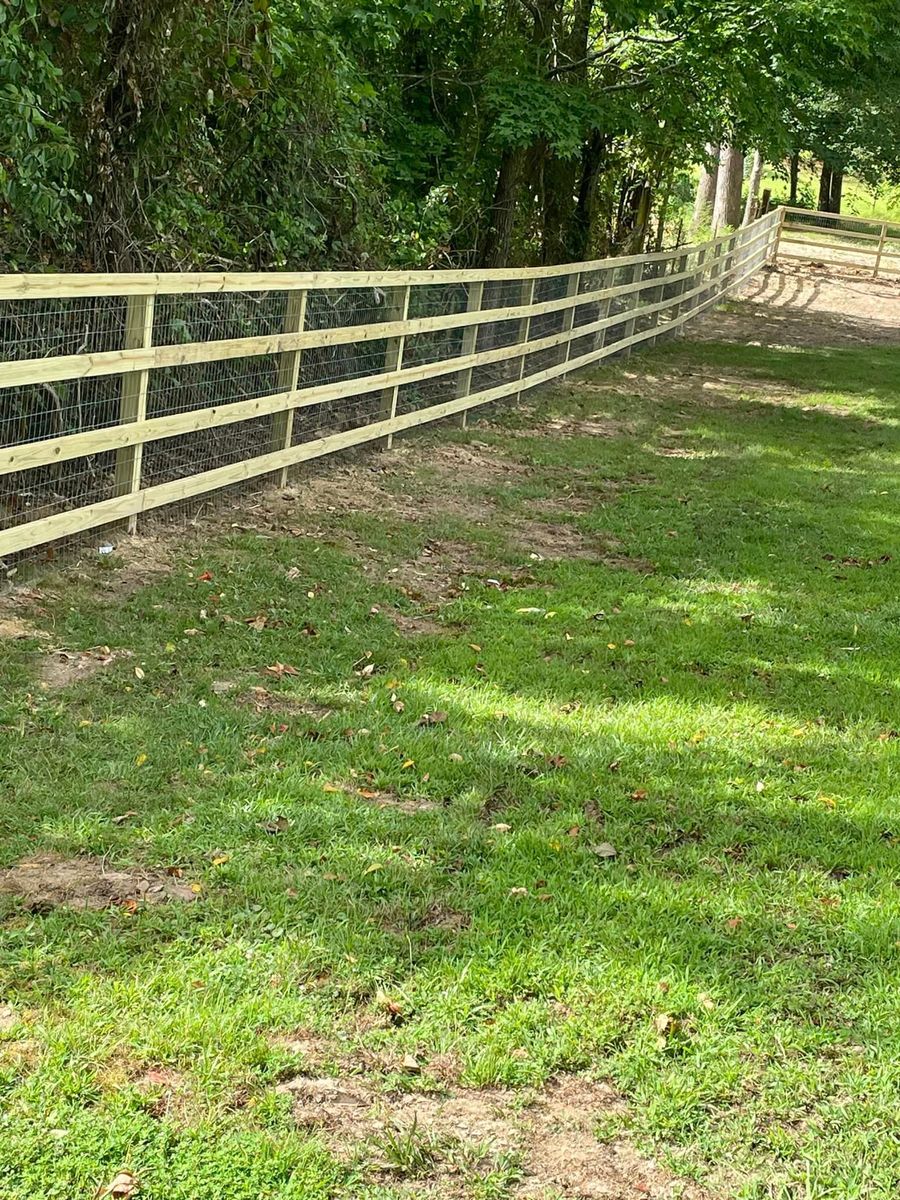 Fence Installation for West Tennessee Lumber in Adamsville, TN