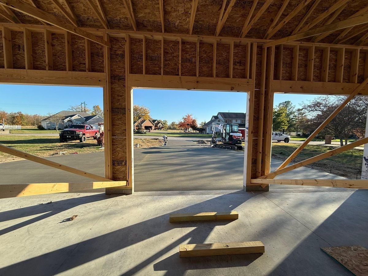 Driveways & Sidewalks for Whitfield Concrete Construction in Solsberry, IN