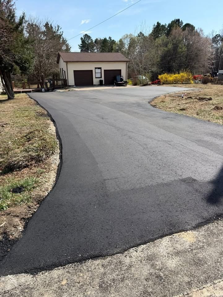 Residential Paving for Gus’s Paving and Sealcoating in Buffalo Junction, VA
