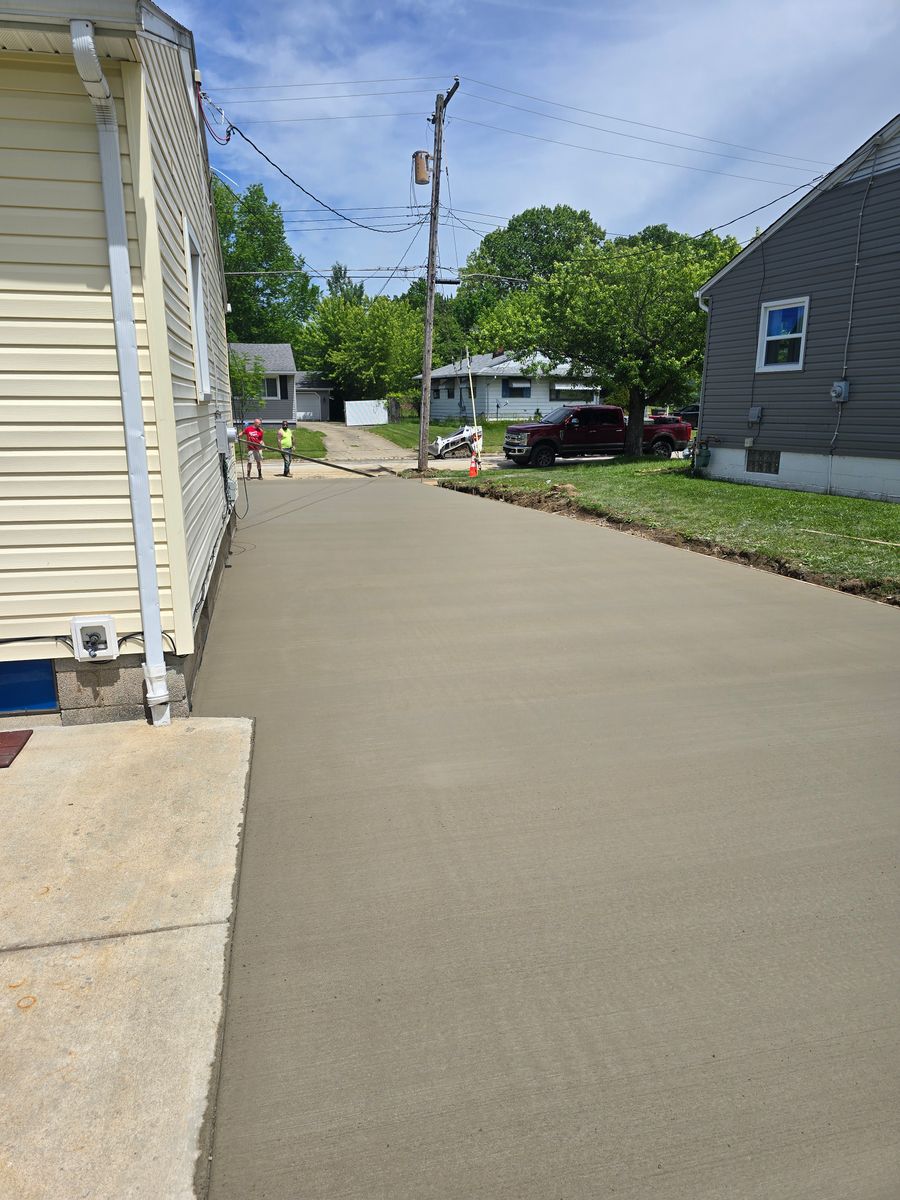 Concrete for Williams Custom Concrete in Poland Center, OH