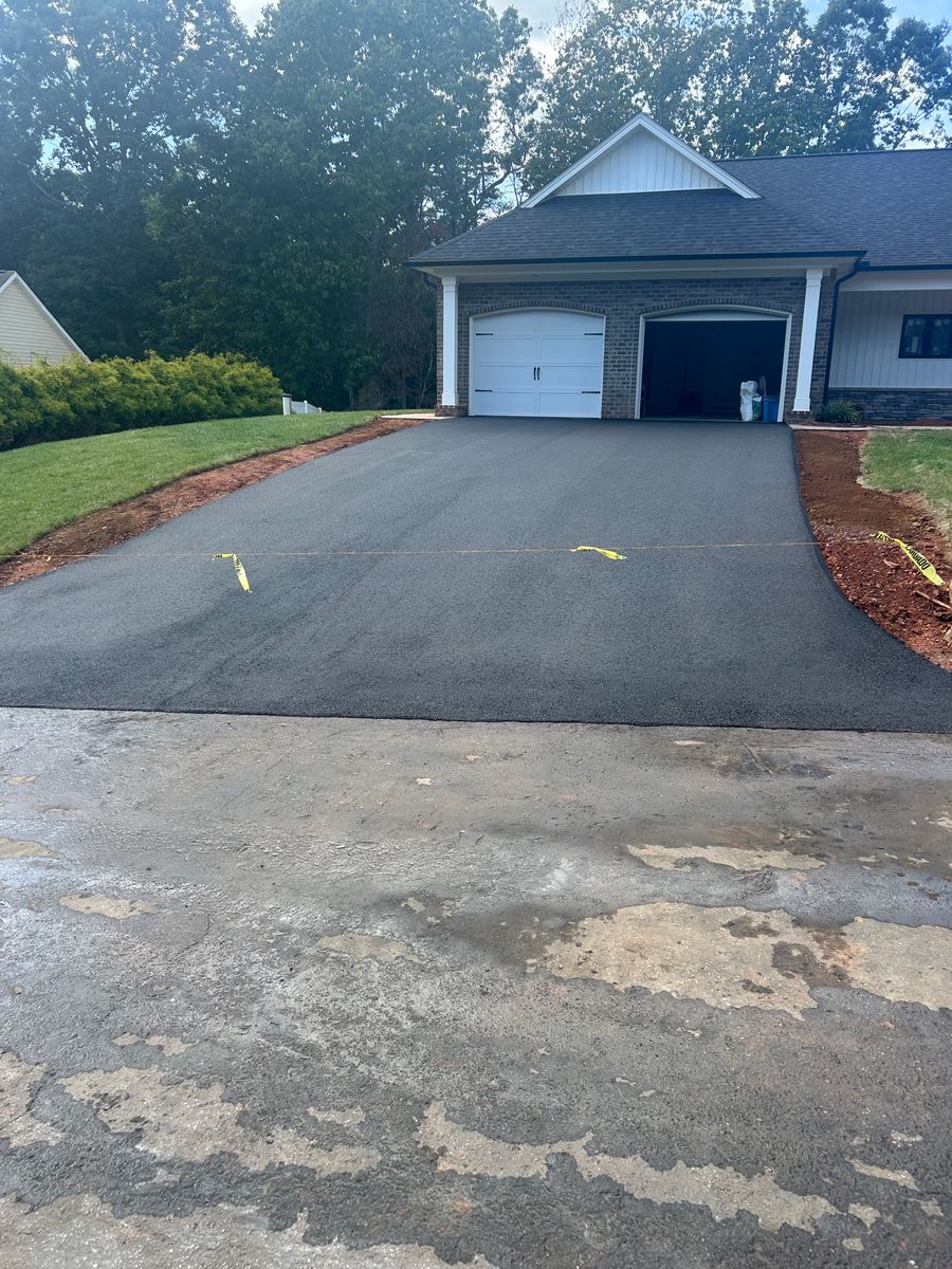 Grading for James R Carter Paving in Roanoke, VA