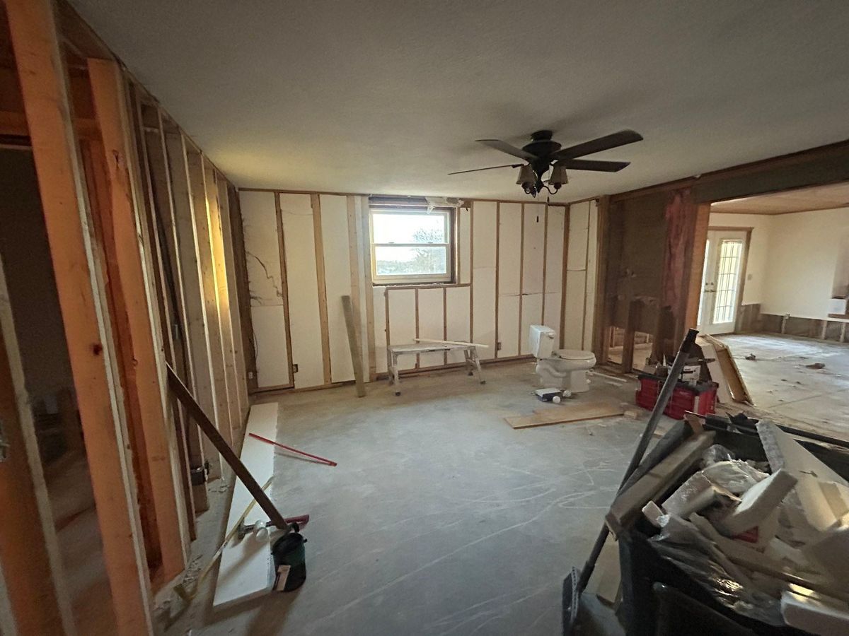 Carpentry for Blue Collar Construction and Remodeling in White City, KS