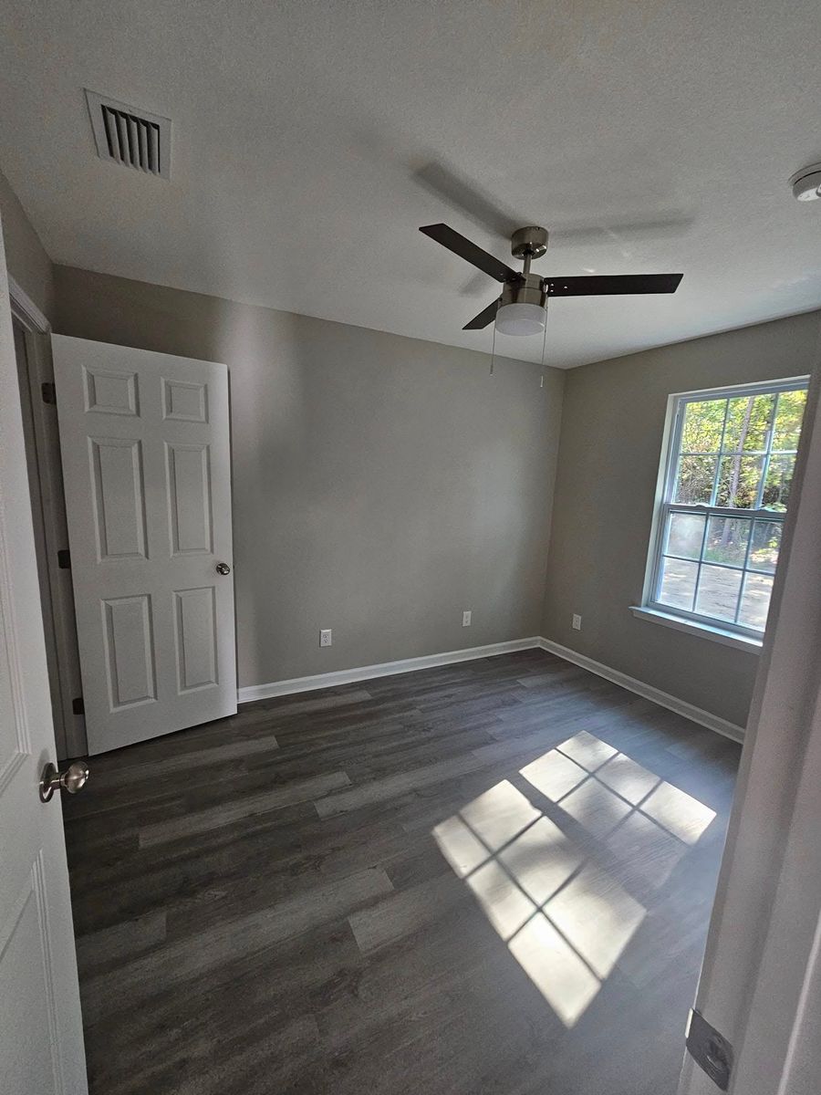 Flooring for Seaboard Construction & Real Estate Group in Quincy, FL