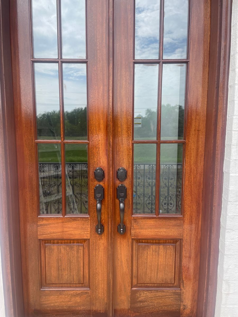 Cabinet Refinishing for GEOS Painting in New Braunfels, TX