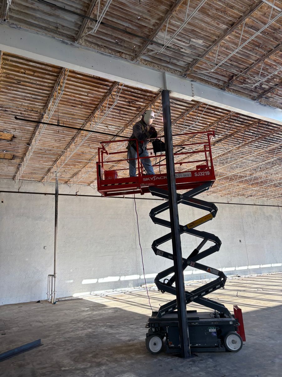 Other Services for Double SS Construction & Roofing in Luling, TX