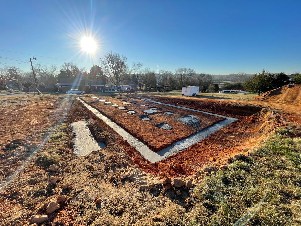 Foundation Digging for Strange Excavating & Utilities in Lenoir City, TN