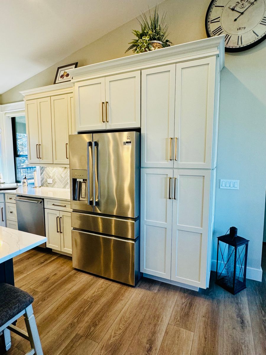 Kitchen Renovation for Next-Gen Pro-Builders in Kennewick, WA