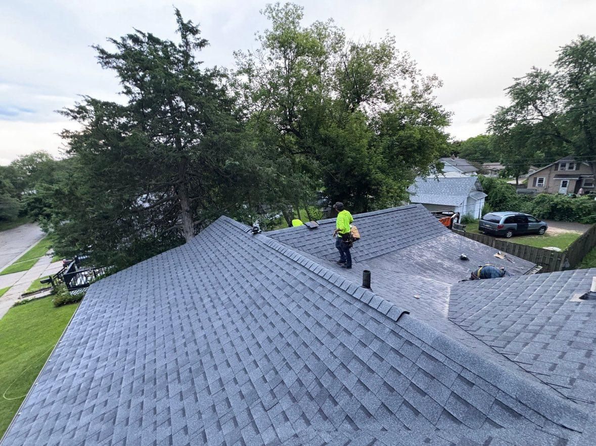 Roofing for Davis Enterprises in Tomahawk, WI