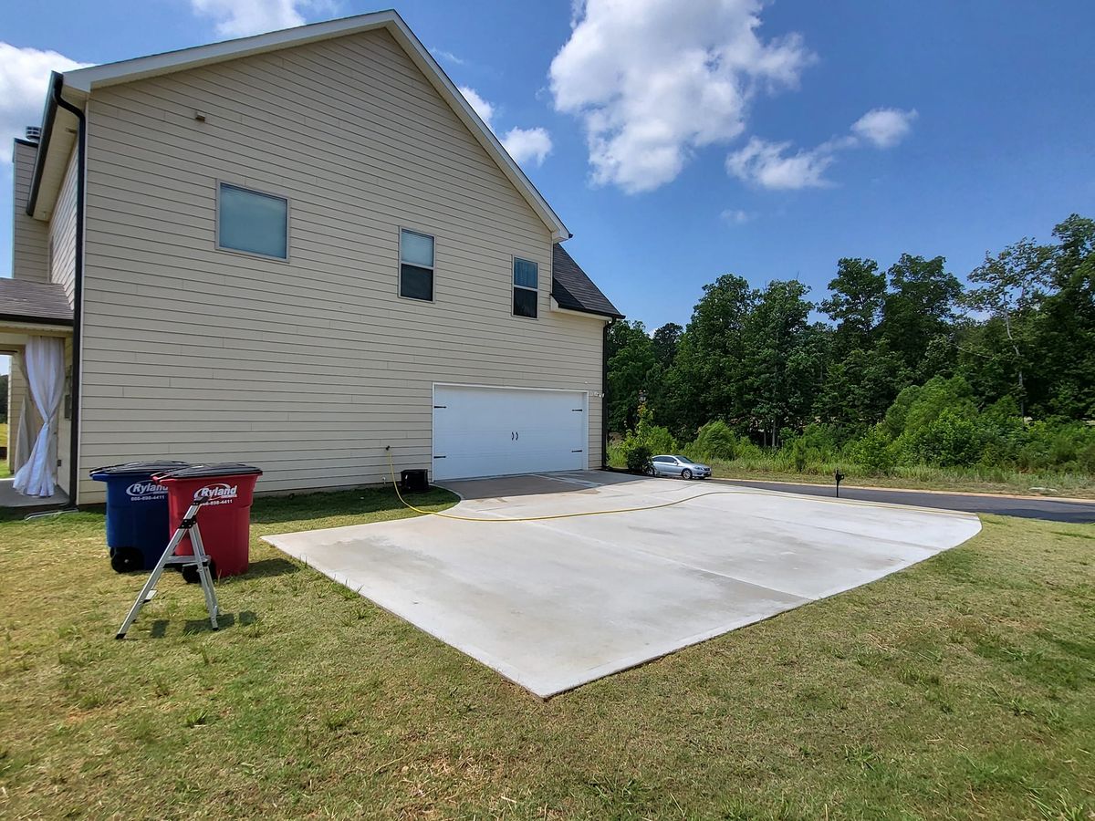 Hardscape Cleaning for Adkins Pressure Washing Services LLC in Middle, GA