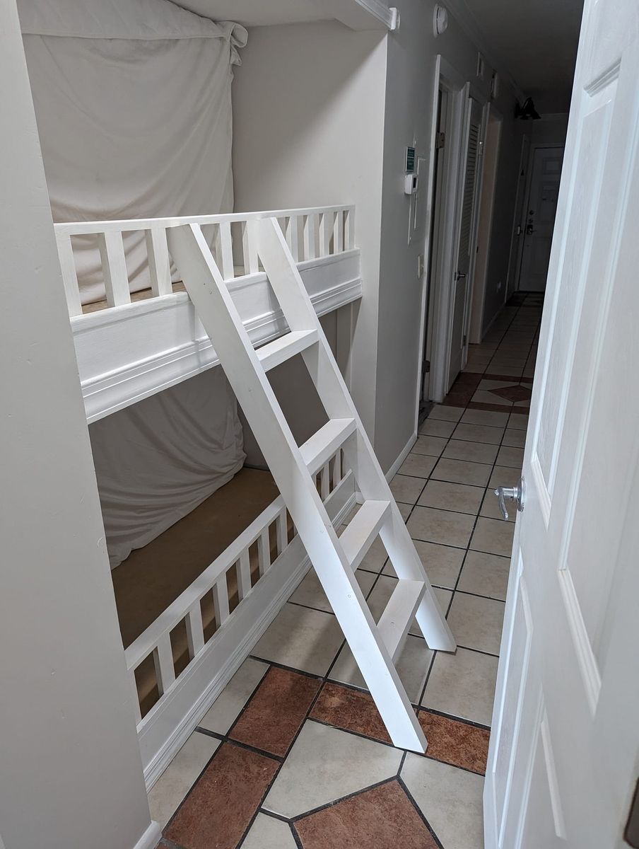 Construction & Carpentry for Seatree Cabinet Hardware & Supply Company  in Panama City Beach, FL