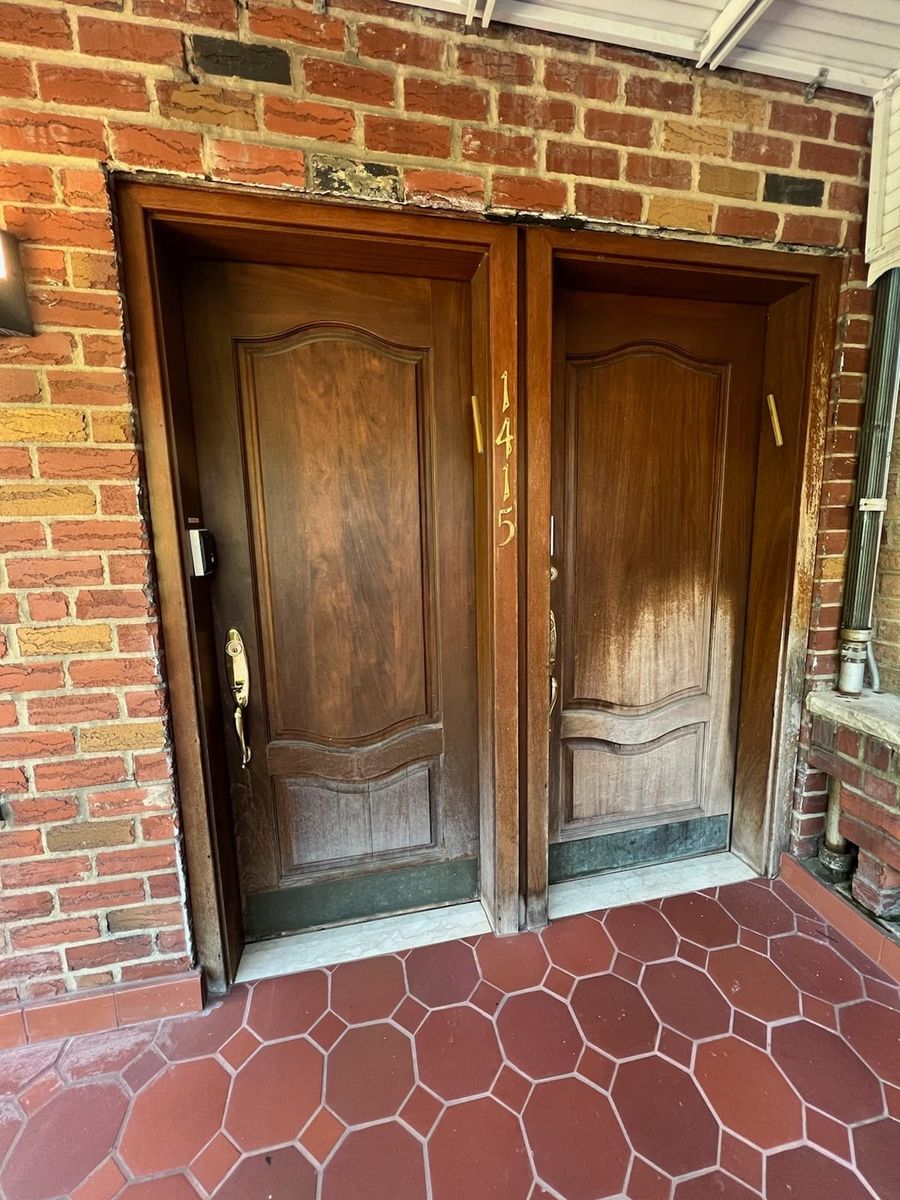 Painting And Staining for Arpi & Alvarado Painting and Repair in Brooklyn, NY