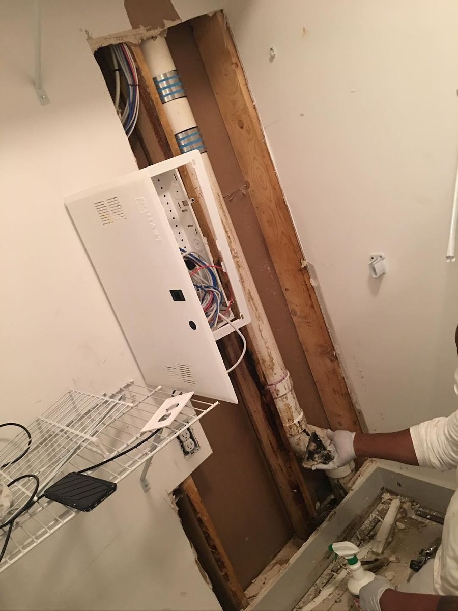 Water Extractions/ Full Dry-Outs for Southern RustiQ Restoration in Atlanta, GA