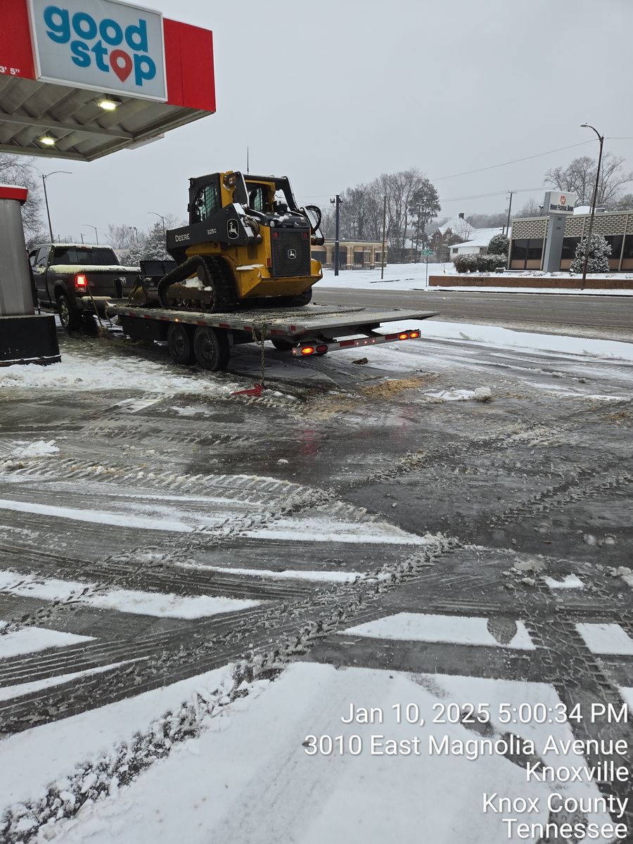 Snow Removal for Hays Lawn and Property Services in Clinton, TN