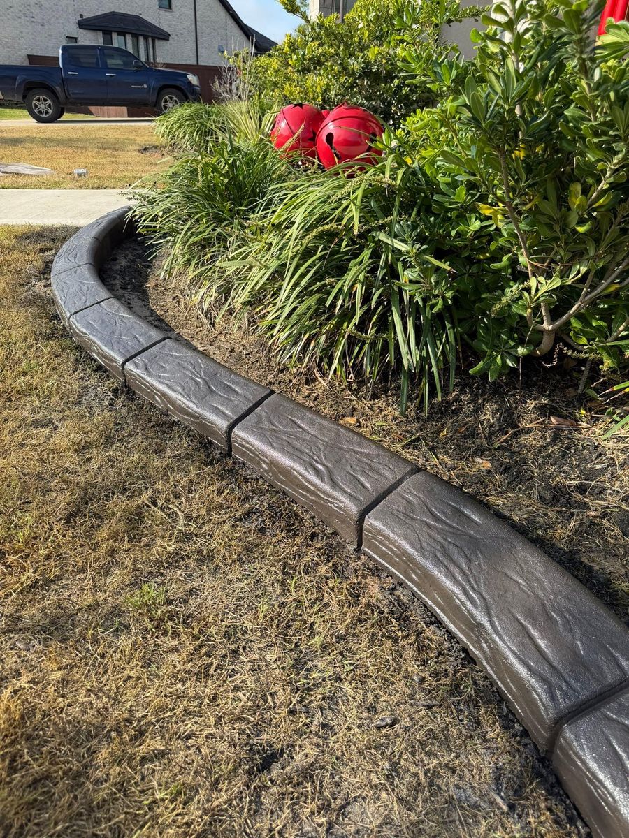 Landscaping for Texas Curb N Borders in Houston, TX