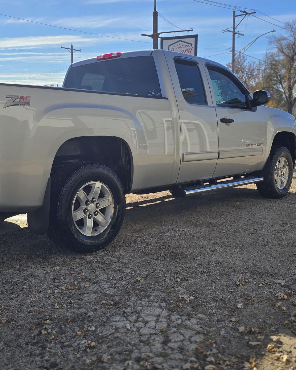 Full Detail Service for Luxury Auto Detail in Peoria, IL