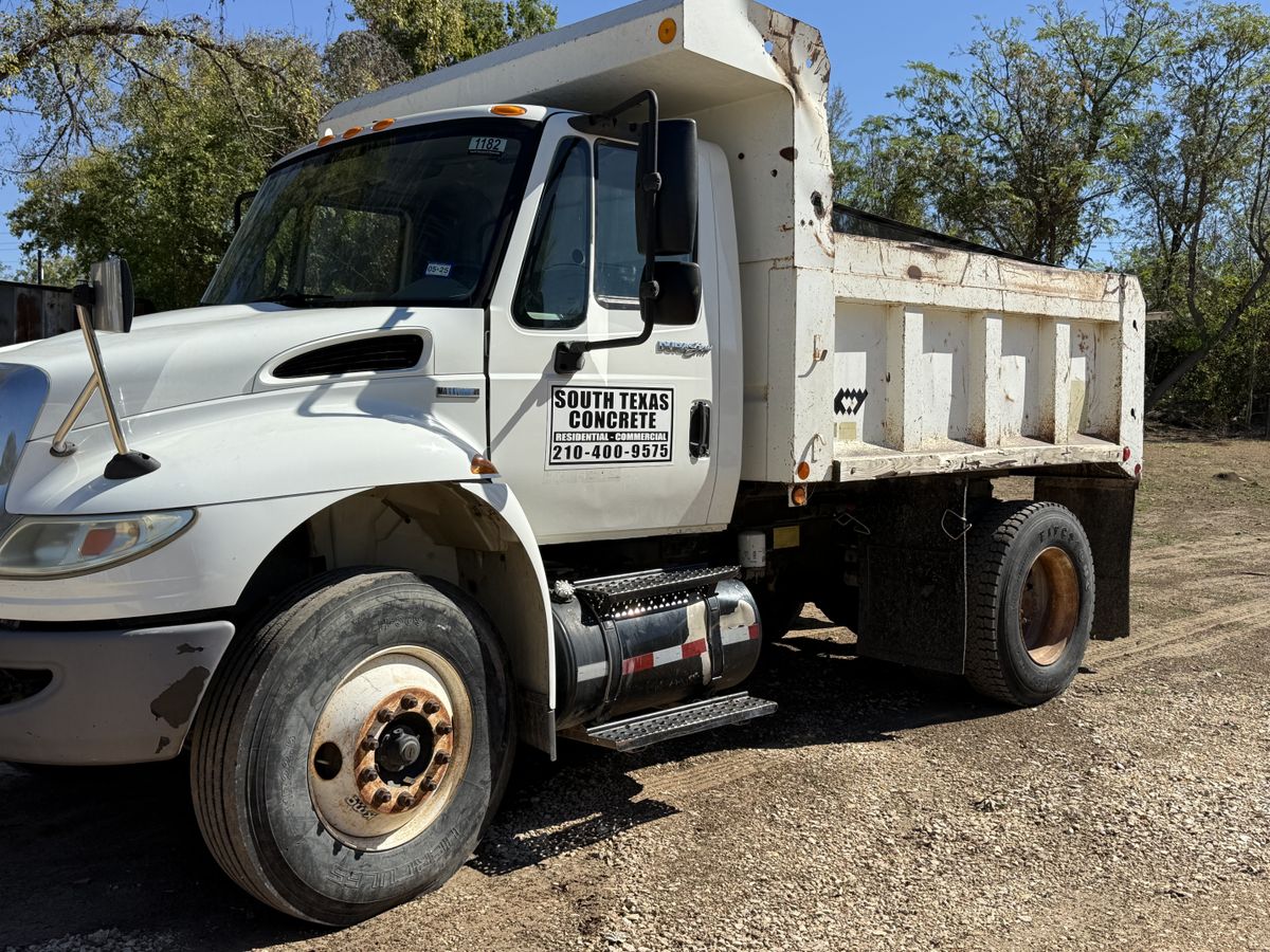 Trucking for King Services in Seguin, TX