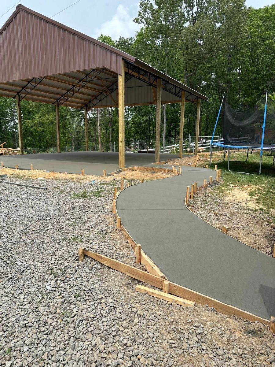 Concrete Slab Construction for Kings Concrete & Construction in Tuscaloosa, AL