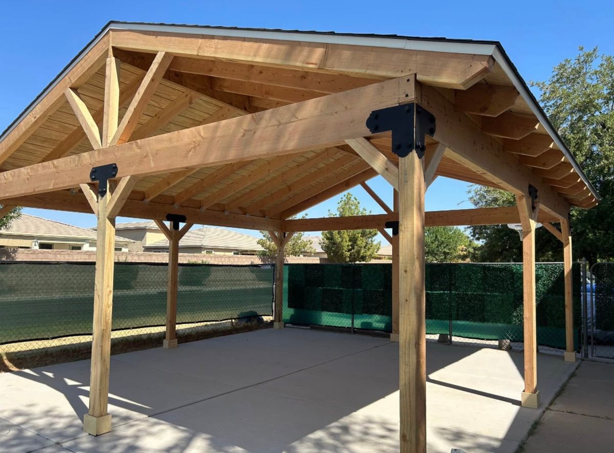 Custom Home Building for Longley Construction in Rio Rancho, NM