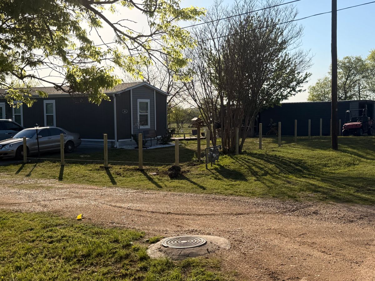 Fencing for R E Tanner Home Improvement in Buckholts, TX