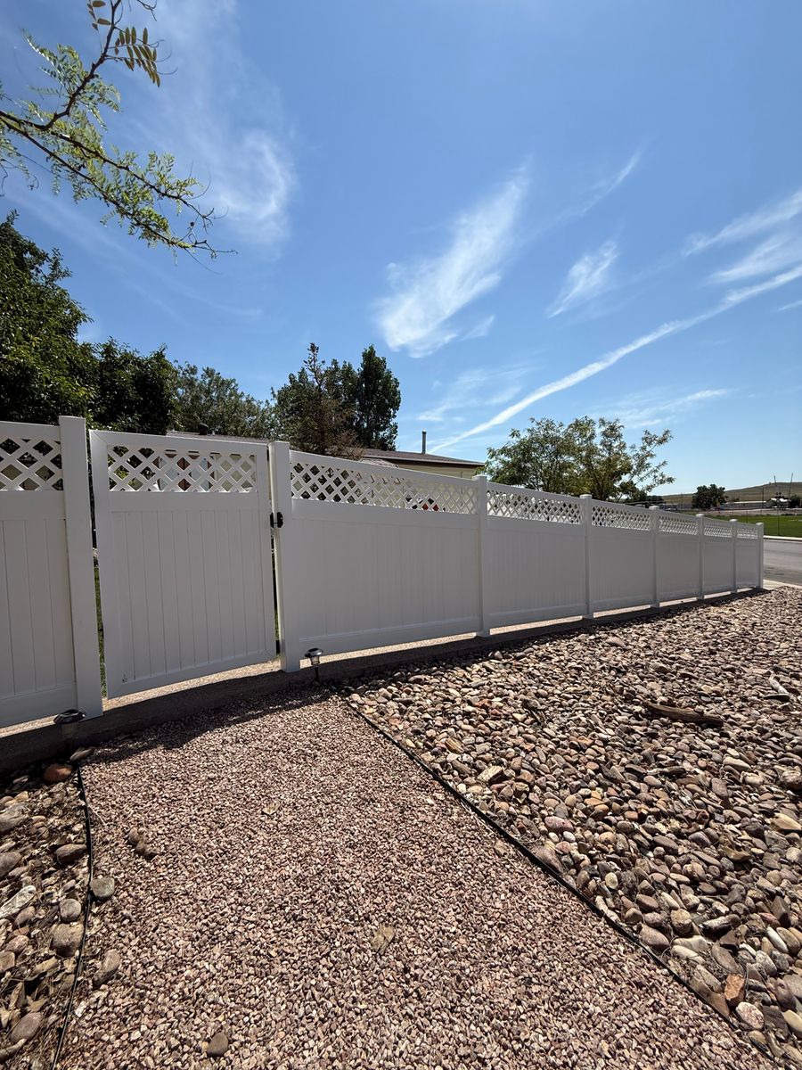 Fence Installation for DS Industries in Gillette, WY