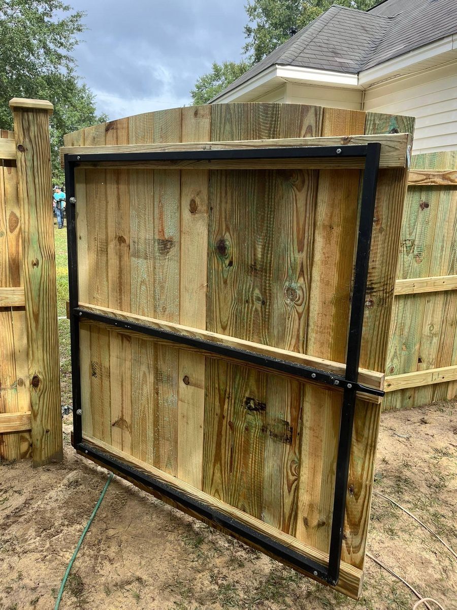 Fence Repair for JB Nealy Fence in Elgin, SC