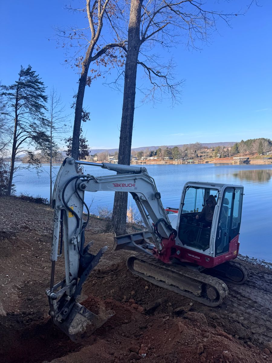 Tree Removal for Leal’s Lawn Service in Dayton, TN
