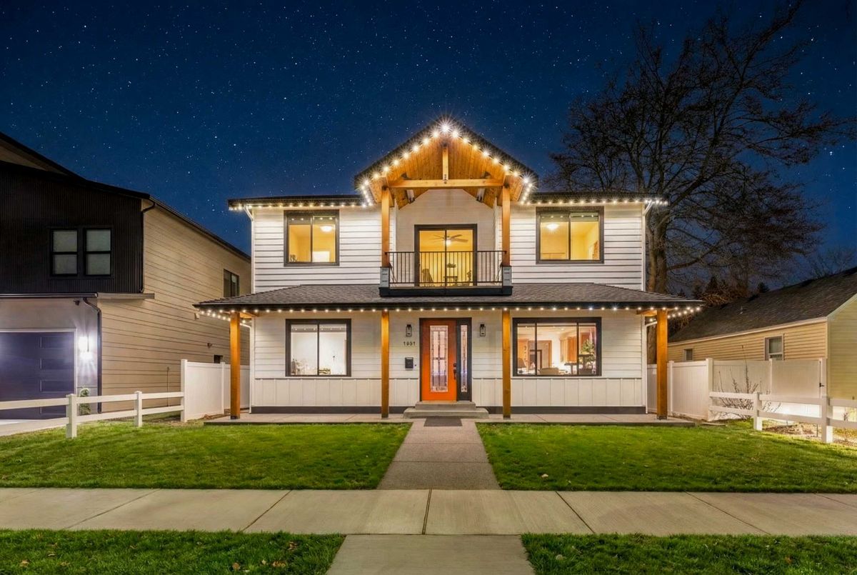 Permanent Lighting for Casa Care Property Services in Austin, TX